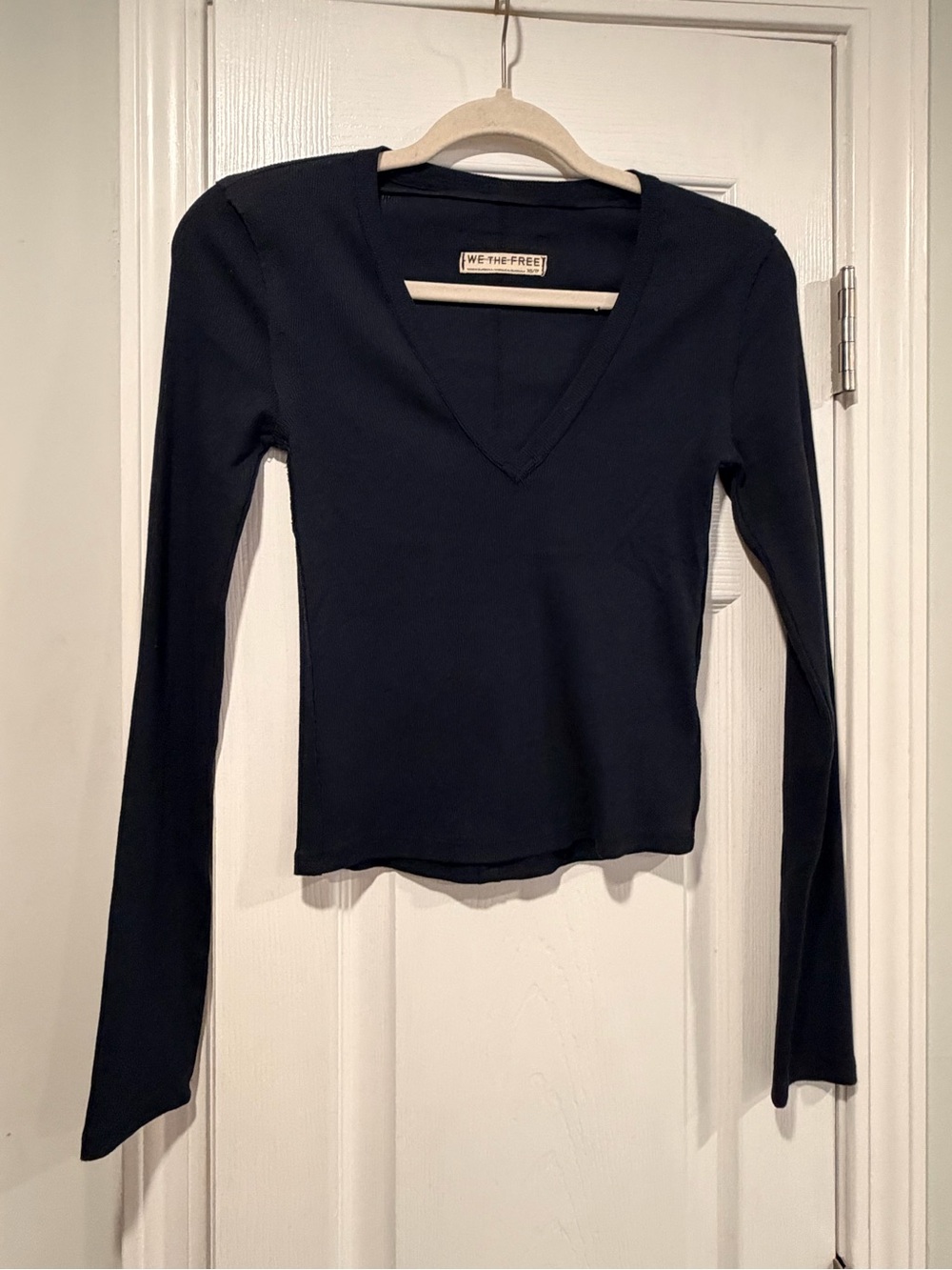 NWOT We The Free Size XS Black Ribbed V-Neck Long Sleeve Stretch Top Free People